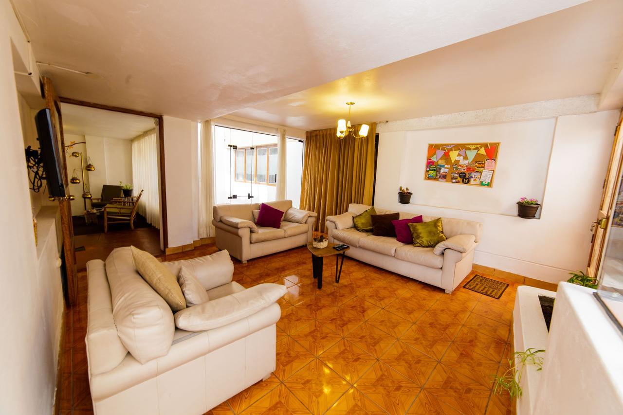 Apartment & Rooms กุสโก ภายนอก รูปภาพ